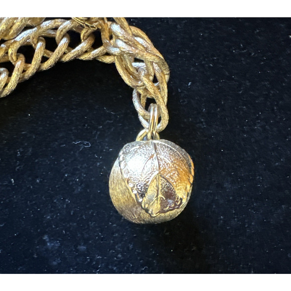 Vintage 70s Signed Napier charm link Apple Charm Bracelet Eugene Bertolli 6.75” - Picture 9 of 11